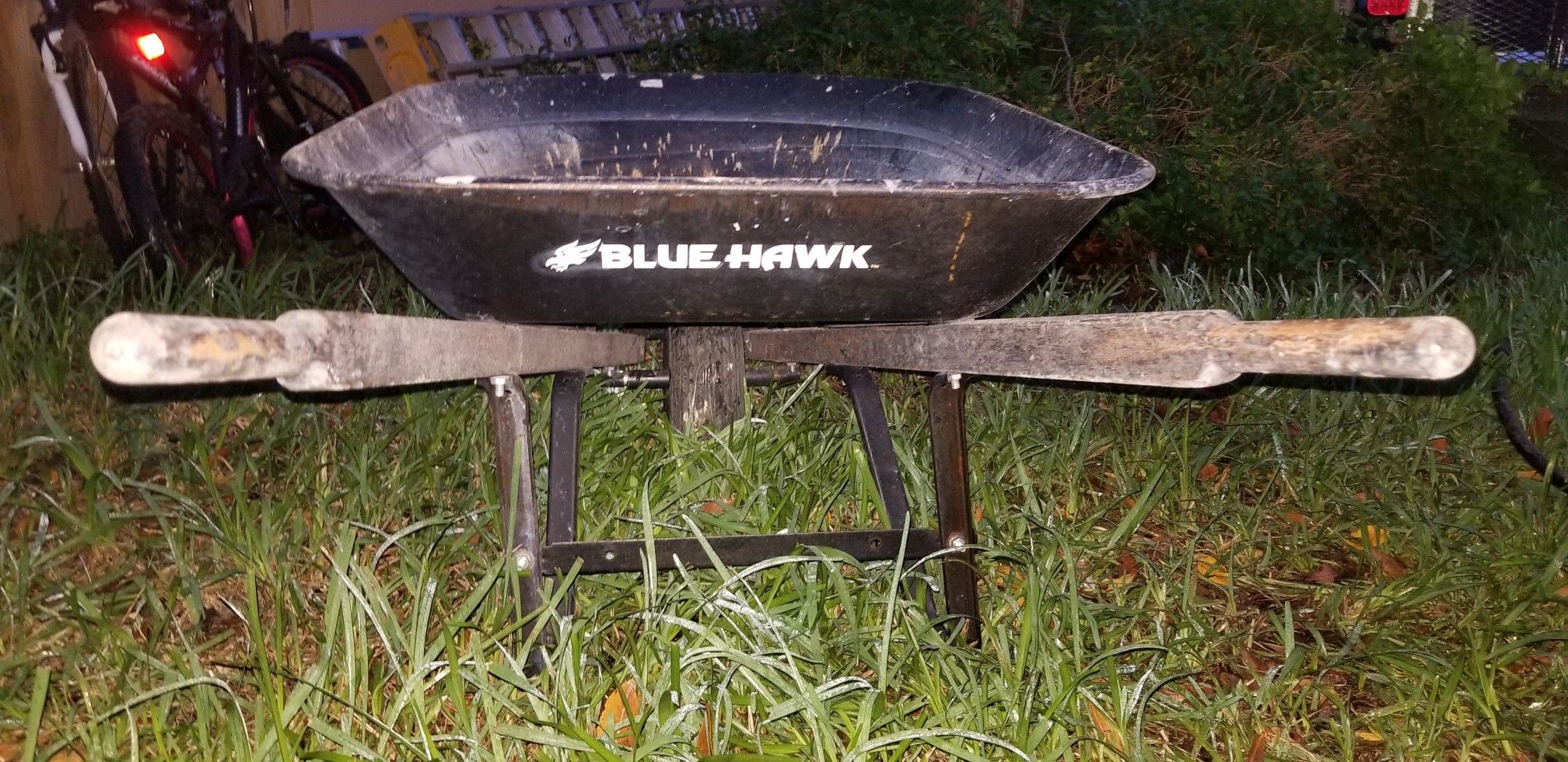 Blue Hawk 4cu ft Steel Wheelbarrow for Sale in Homestead, FL OfferUp