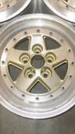 4 American racing wheels