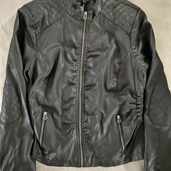 Women’s Faux Leather Ruched Moto Jacket Black - Size XL