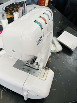 Over Lock Surge Machine 