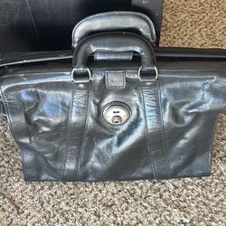 Black leather briefcase 