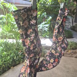 Fitted Stretch Fabric Ankle Boot