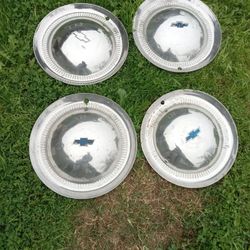 1953/1954 Chevy Hubcaps