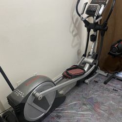 PROFORM SMART STRIDER 935 ELLIPTICAL for Sale in Las Vegas NV OfferUp