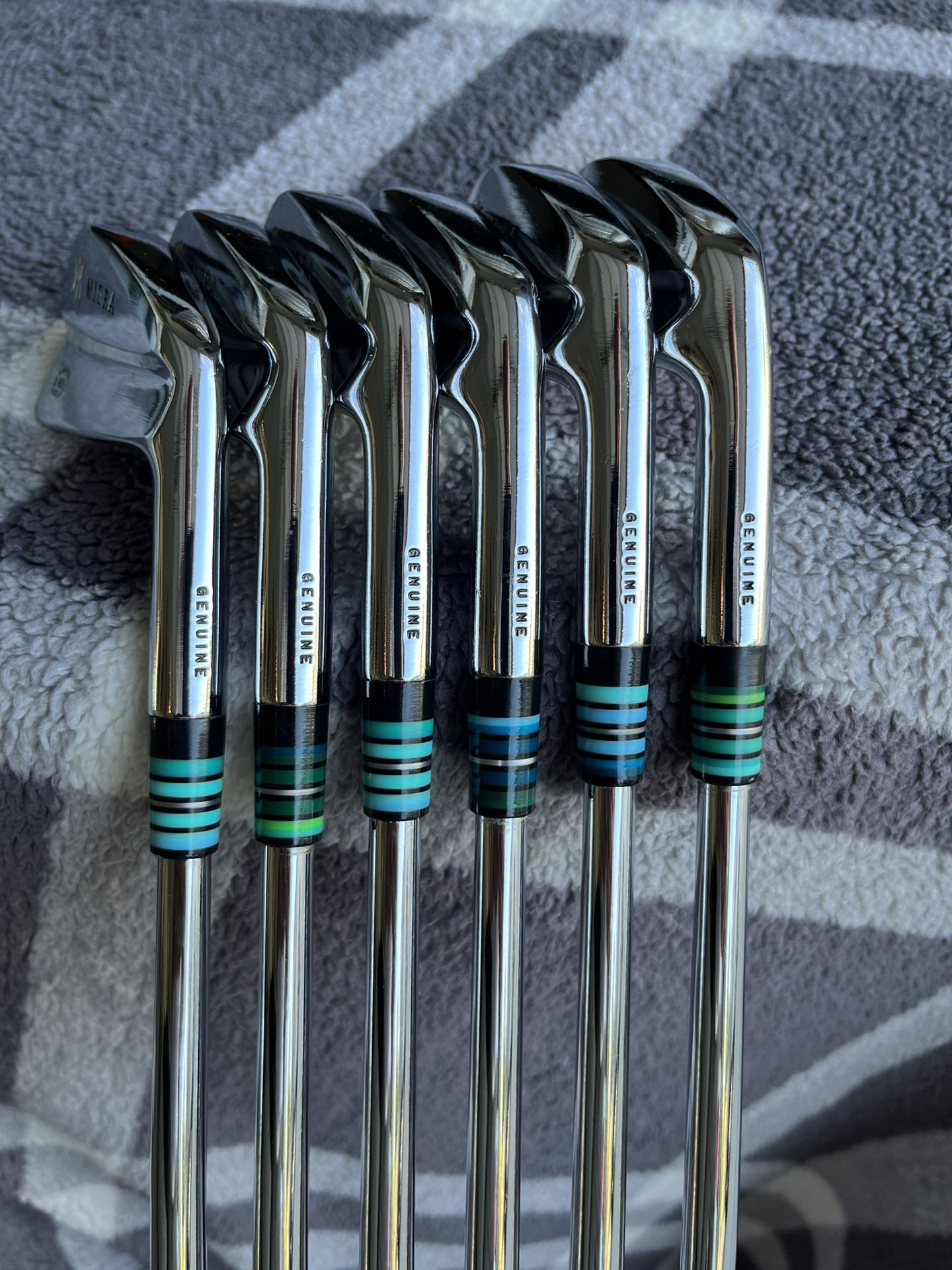 Miura 4-9 001’s