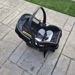 Infant Graco Car Seat