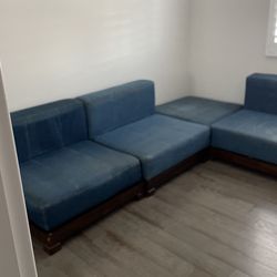 Pottery Barn SofA
