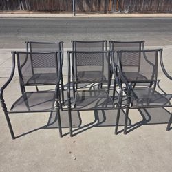 (6) Outdoor heavy duty chairs!