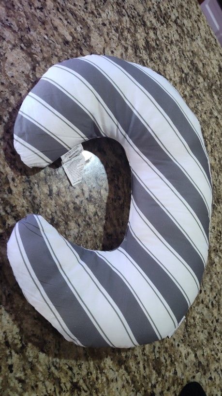 Small Neck / Baby Boppy Pillow 