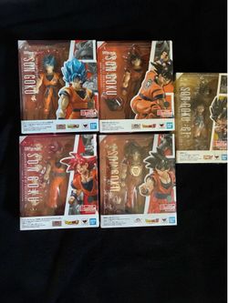 Goku Shfiguarts Lot