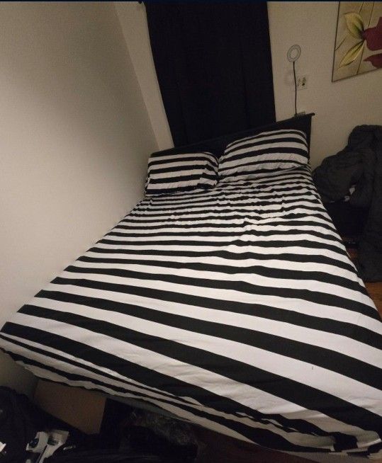 Queen Bed Frame And Mattress