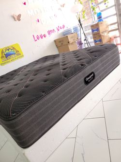 King Sizes Mattress beautyrest black