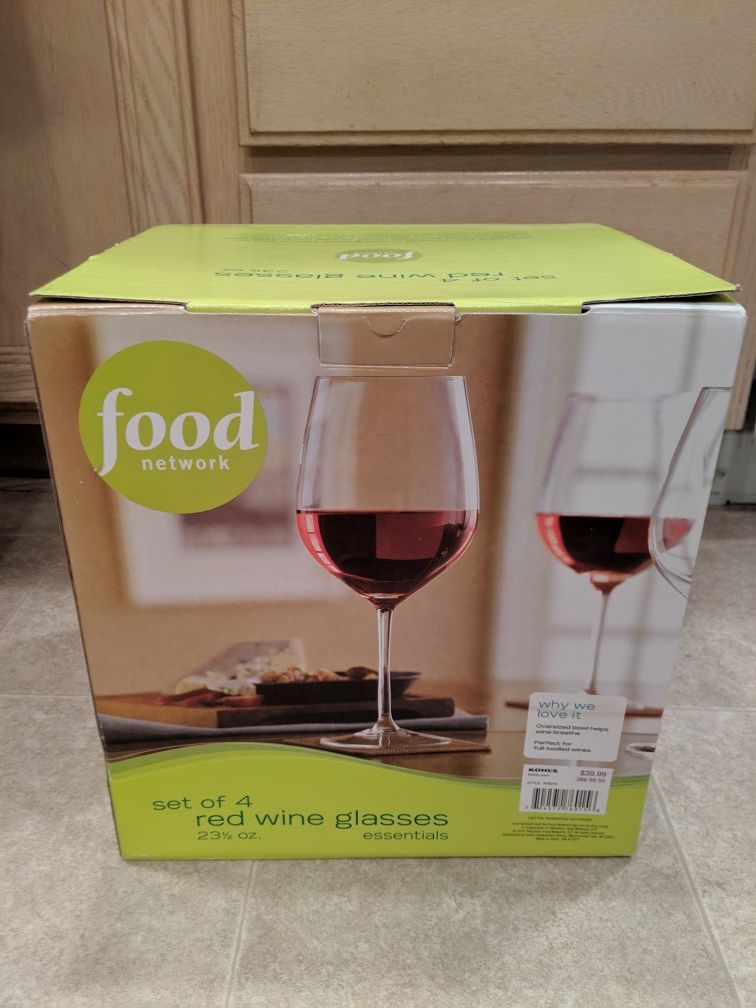 NEW Food Network Red Wine Glasses