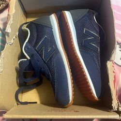 New Balance Kids Size 8 