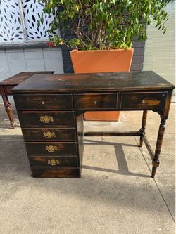 Ethan Allen Desk