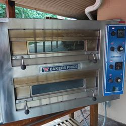 Electric Double Deck Pizza Oven EP-2-2828 Used: good condition  