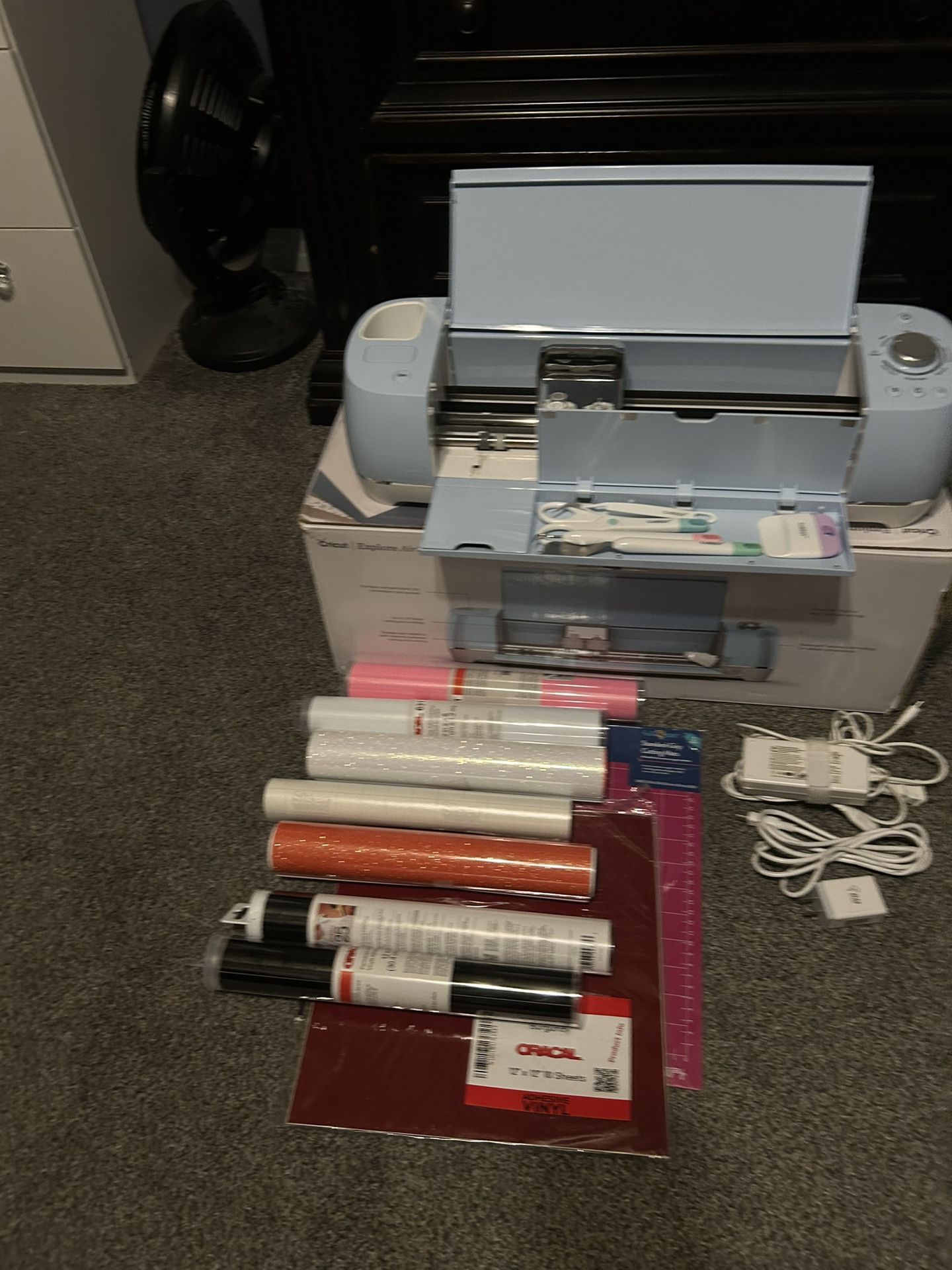 Cricut Explore Air 2 + HUGE Craft & Bouquet Business Bundle – Everything Included!