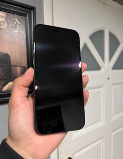 iPhone 15 plus unlocked