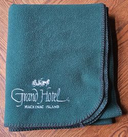 Grand Hotel Mackinac Island Fleece Rhrow Blanket