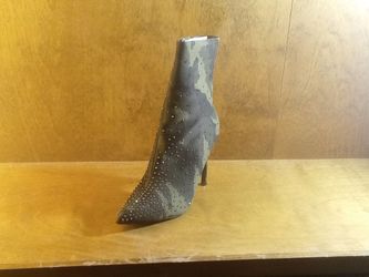 Steve Madden Camouflage ankle boots