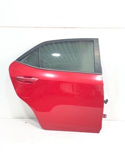 (6499) 14-19 Toyota Corolla Right Rear Door 2014 2015 2016 2017 2018 2019