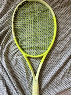 Head Extreme Pro Tennis Raquet