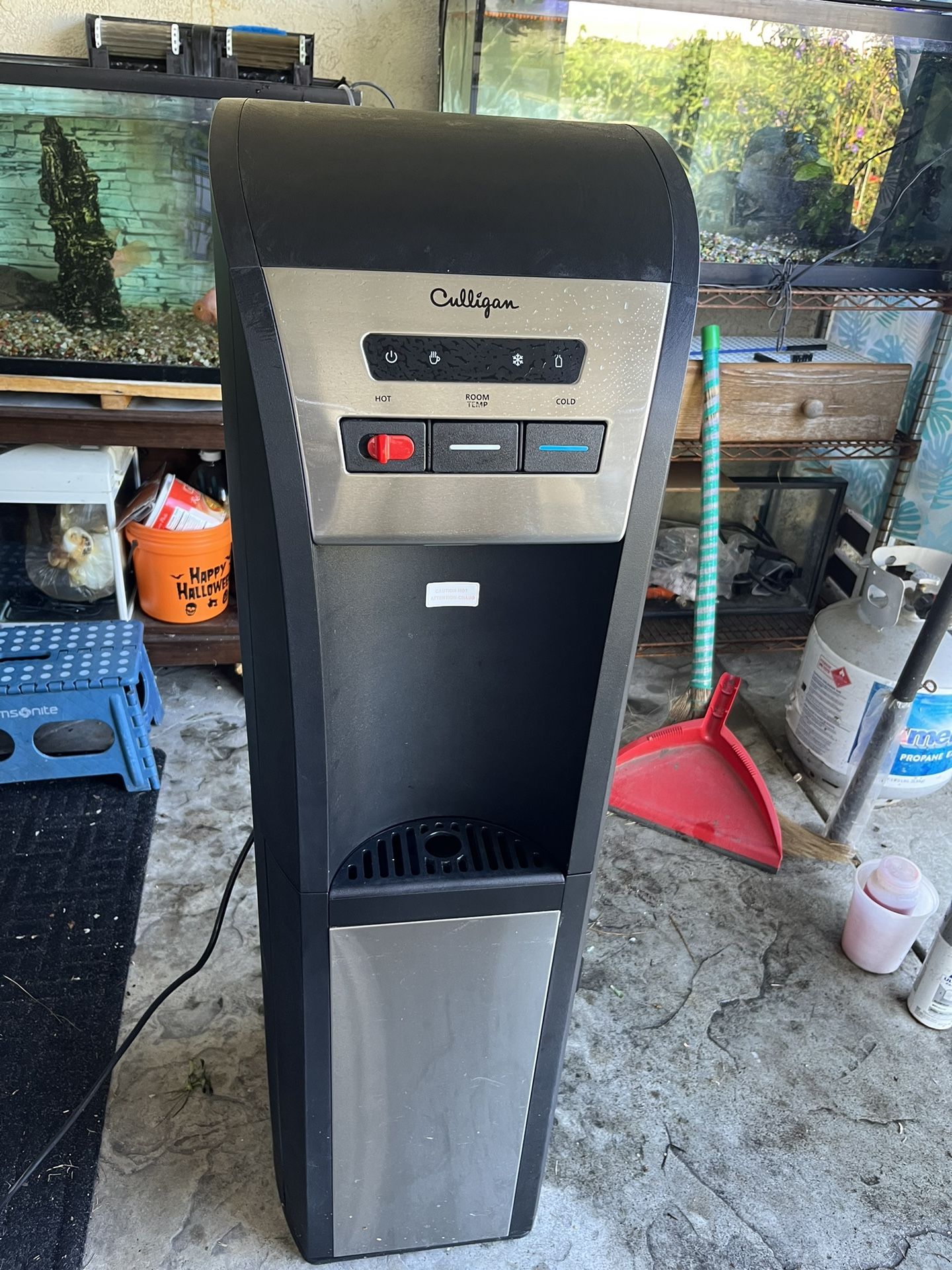 Culligan water dispenser (Pump broken)