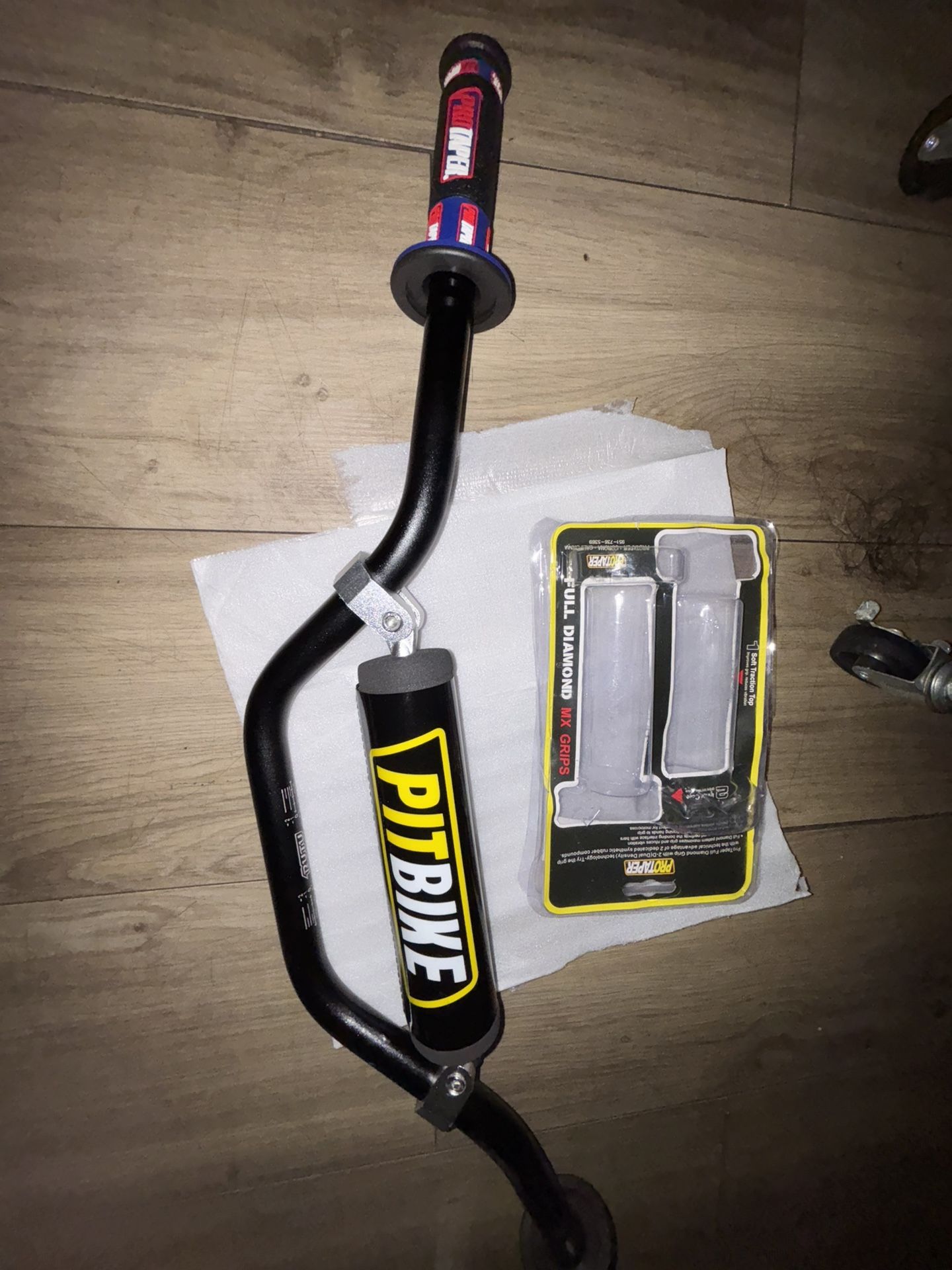 BRAND NEW Grips And Handle Bars
