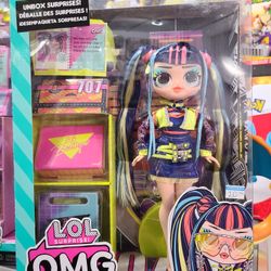 LOL Surprise OMG Victory Fashion Doll with Multiple Surprises and Accessories 