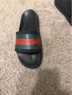 Gucci slides