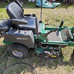 Fastcat Bobcat Zero-turn Commercial Lawn Mower