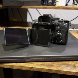 Sony A7RV