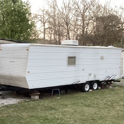 2006 Cavalier Travel Trailer