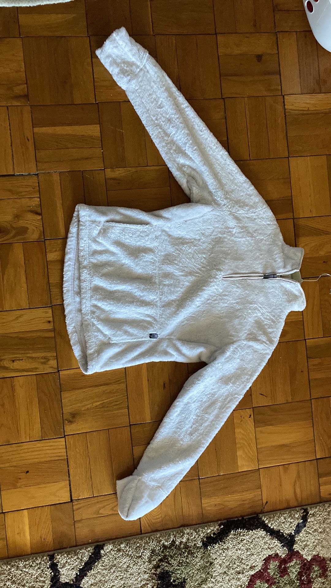 North Face Pull Over