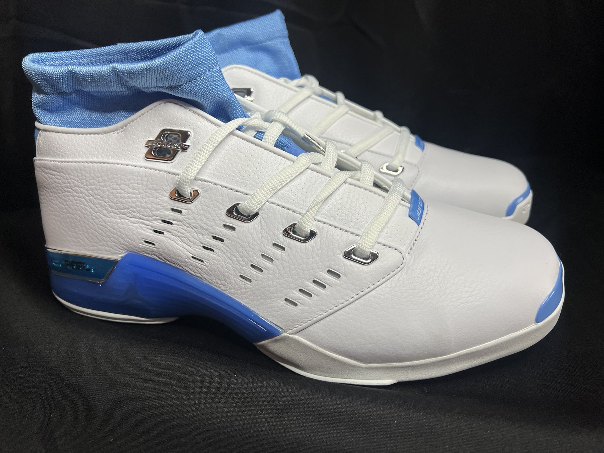NEW🔥 Jordan 17 Retro Low University Blue UNC