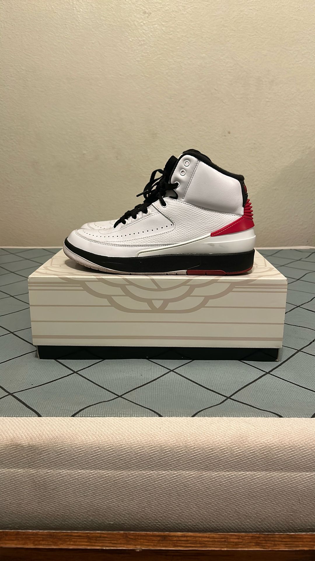 Air Jordan 2 Retro