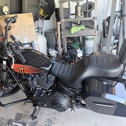 HARLEY-DAVIDSON FXBBS STREET BOB 114 2022