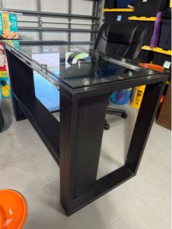 Office desk with chair