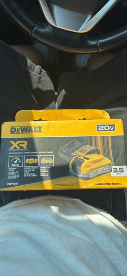 DeWalt 20V XR PowerStack 3.5Ah Battery and Charger