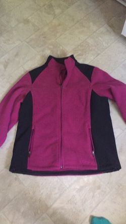 Preowned women LLBean fleece jacket size L