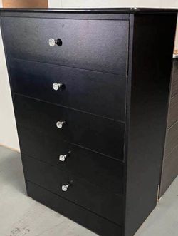 New Dresser 5 Drawers color black