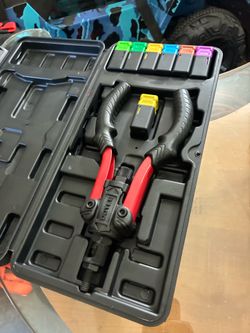 Doyle Rivet Gun Set