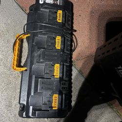 Dewalt Charger