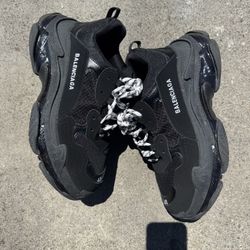 Men’s Shoes Size 10