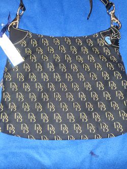 Dooney And Bourke Purse New With Tags 