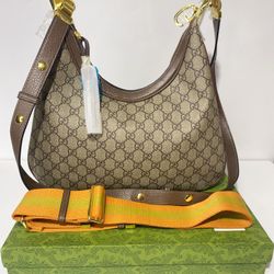 GUCCI Attache 💲150.00