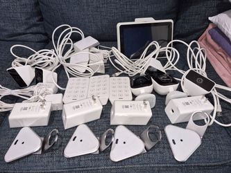 Xfinity Home Security System Bundle