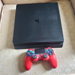 Sony PS4 Slim