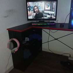 Gaming Desk
