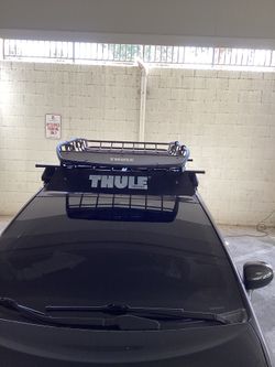 Thule Evo Square Bars Roof Rack With Locks ($250)/Thule Canyon XT Cargo Basket with Extension ($200)